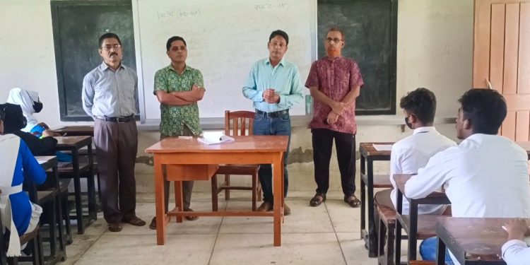 শিক্ষার্থীদের পাশে বাবুল: “ঘরে ঘরে শিক্ষার আলো ছড়াবো, ভবিষ্যতের রাষ্ট্রনায়ক তৈরি করবো”