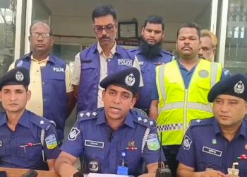 পিকআপ ভ্যানের ইঞ্জিন ও মূল্যবান যন্ত্রাংশ উদ্ধার, আন্তঃ জেলার চোর চক্রের ৯ সদস্য গ্রেপ্তার