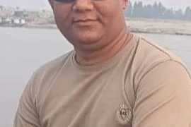 নর্দমার কিটকে সোনার খাঁচায় রাখলেও সে ফিরে যায় দুর্গন্ধেই