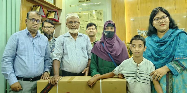 ফুলপুরে ইউএনও’র সাথে কোডেক ইএমডিসি প্রজেক্টের শিখন কেন্দ্রের শিক্ষার্থীদের সাক্ষাৎ