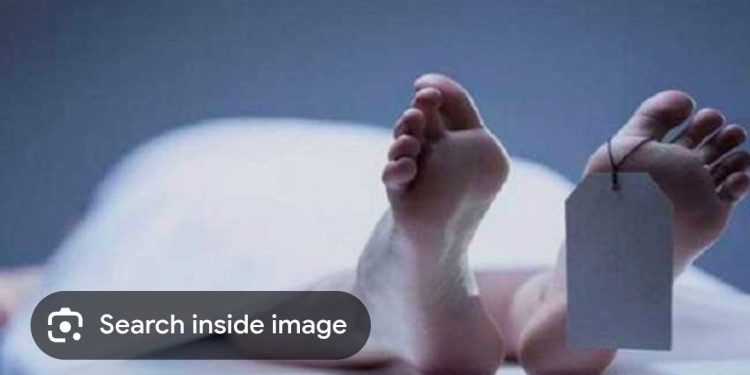 ফুলপুরে পুকুরে ভেসে উঠল প্রবাসীর নিথর দেহ,