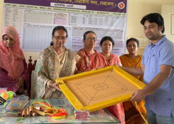 নেত্রকোনার বিভিন্ন শিক্ষা প্রতিষ্ঠানে জেলা ছাত্রদলের সভাপতির উদ্যোগে খেলাধুলার উপকর বিতরণ