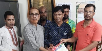 গৌরীপুরে অলিতে-গলিতে ৩১ দফা প্রচারে আনোয়ারুল ইসলাম বাবুল