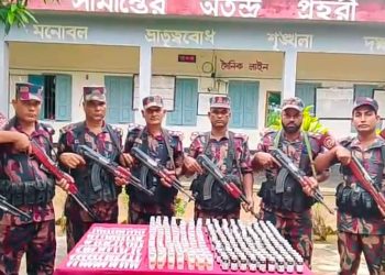হালুয়াঘাট সীমান্তে বিজিবির অভিযানে ২৭ লক্ষাধিক টাকার ভারতীয় ঔষধ জব্দ