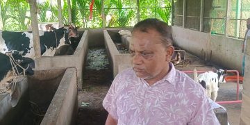 গৌরীপুরে জমি সংক্রান্ত বিরুধে গরুর ফার্মে শ্রমিকদের প্রবেশে বাধা, খুন-জখমের হুমকি