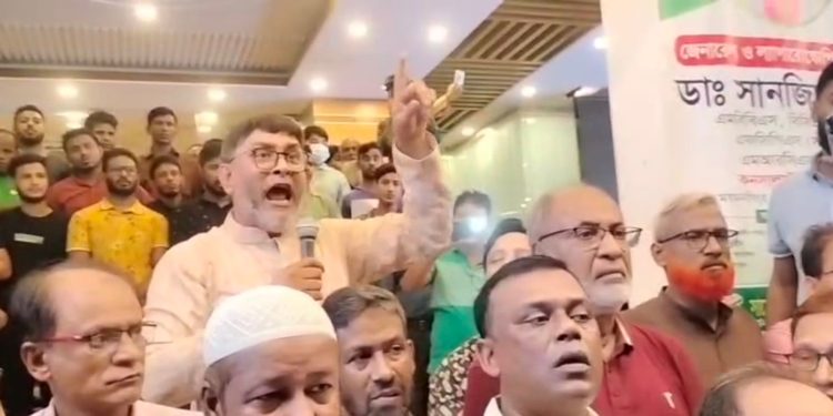 বিএনপি’র ৩১ দফা বাস্তবায়নে ময়মনসিংহে গণসংযোগ ও লিফলেট বিতরণ