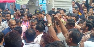 রোগীর কান্না থামাতে এবার র‌্যাবের কড়া অভিযান: ময়মনসিংহে সিলগালা একের পর এক অবৈধ হাসপাতাল