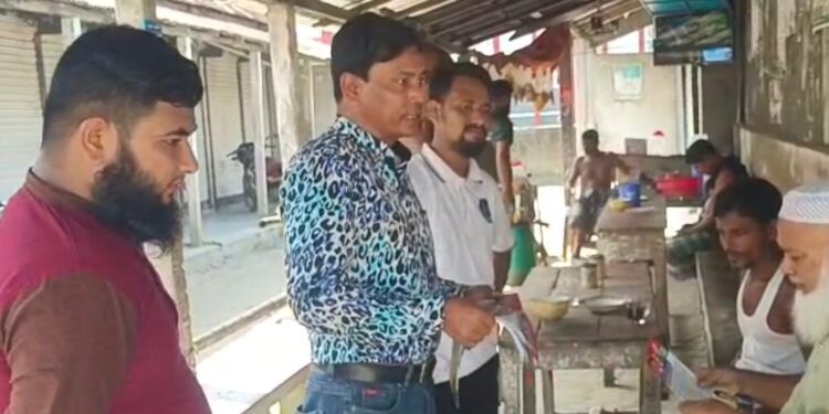 গৌরীপুরে মনোনয়ন না পেয়েও মাঠ ছাড়েনি বাবুল