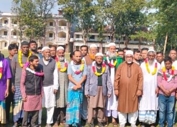 প্রিন্সের নেতৃত্বে ধোবাউড়ায় বিএনপিতে যোগ দিলেন বীর মুক্তিযোদ্ধাসহ শতাধিক নেতাকর্মী