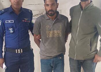 প্রধান শিক্ষকের মোটরসাইকেল চুরি: তারই শিক্ষার্থীদের হাতে চোরচক্রের সদস্য আটক