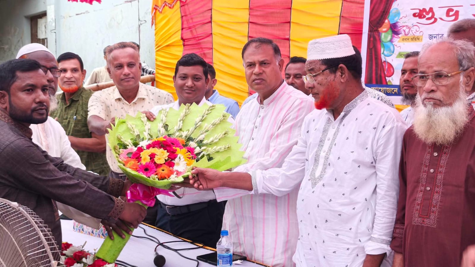 শিক্ষা ও উন্নয়নেই সমৃদ্ধ বাংলাদেশ গড়া সম্ভব: মোতাহার হোসেন তালুকদার